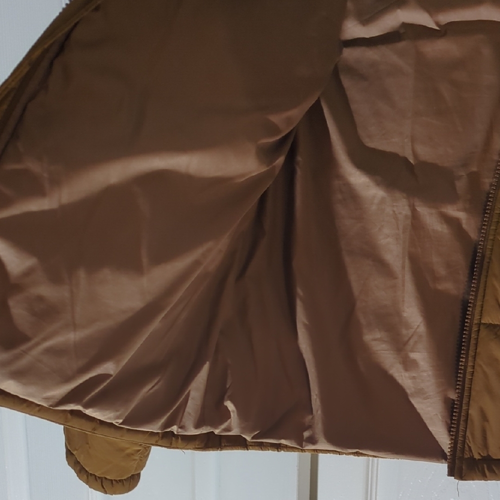 Brown Puffer Jacket - image 6
